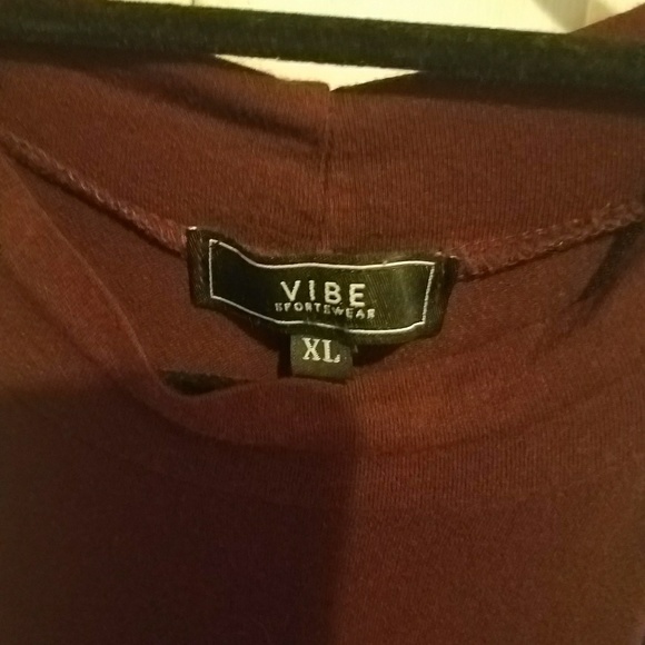 Maroon mock turtleneck sleeveless dress - Picture 4 of 4